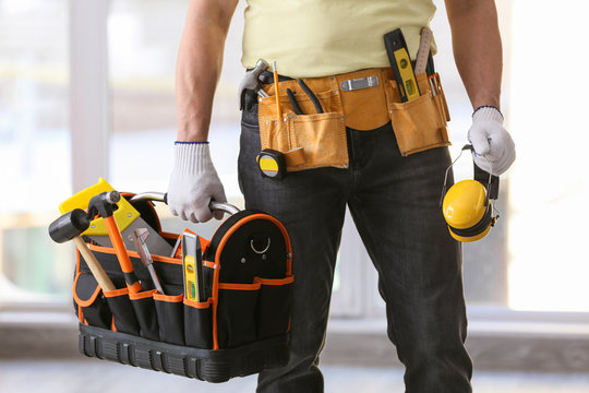 What Plumbing Work Can A Handyman Do?