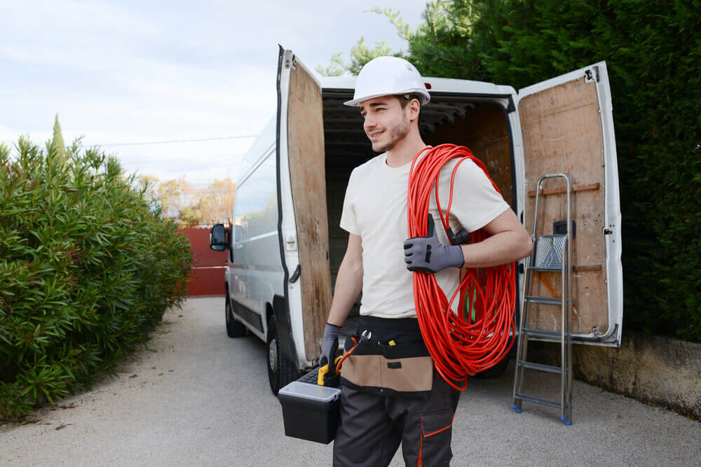 How To Choose The Right Electrician For Your Home Projects